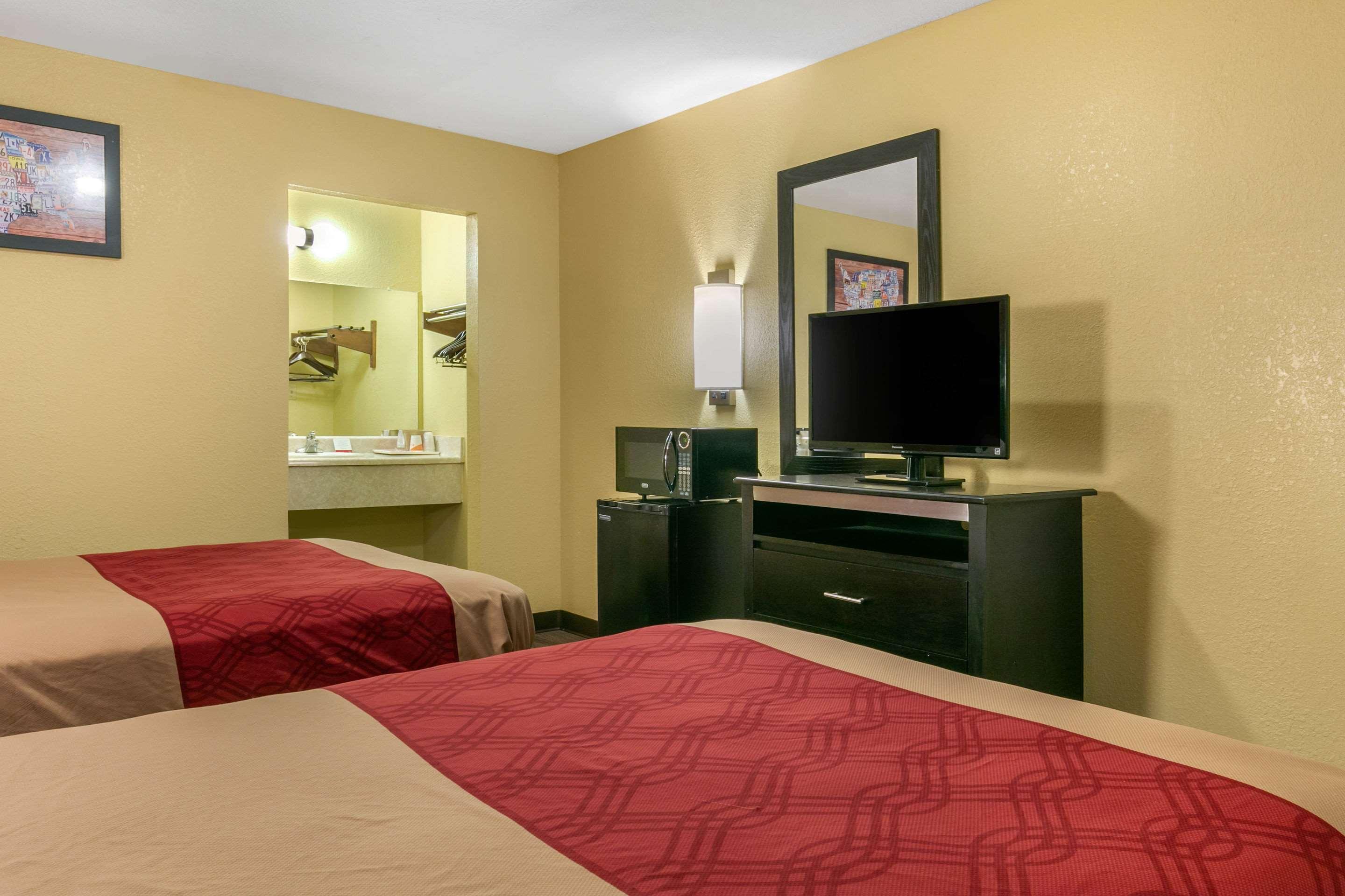 Econo Lodge Jonesboro Luaran gambar