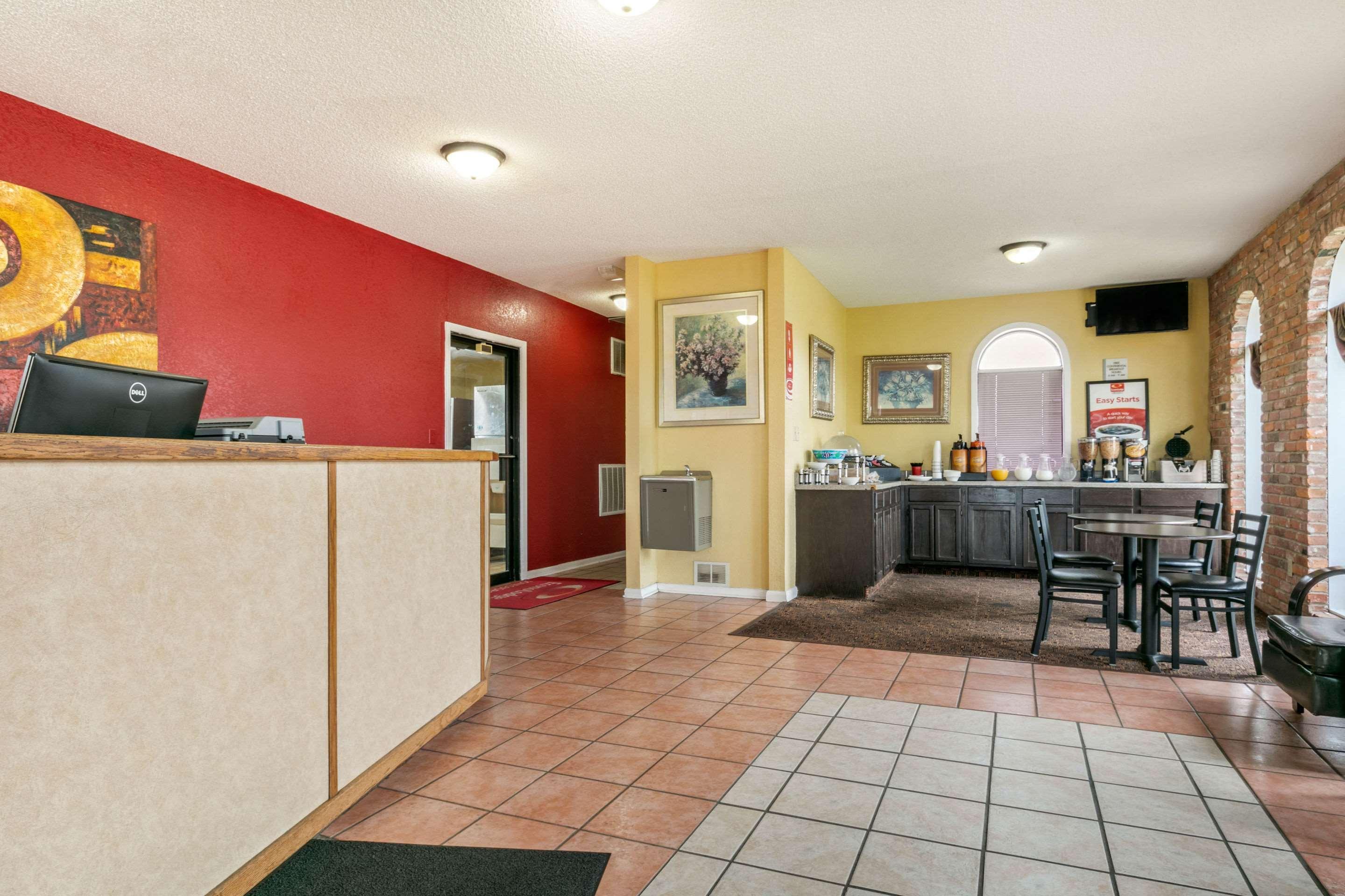 Econo Lodge Jonesboro Luaran gambar