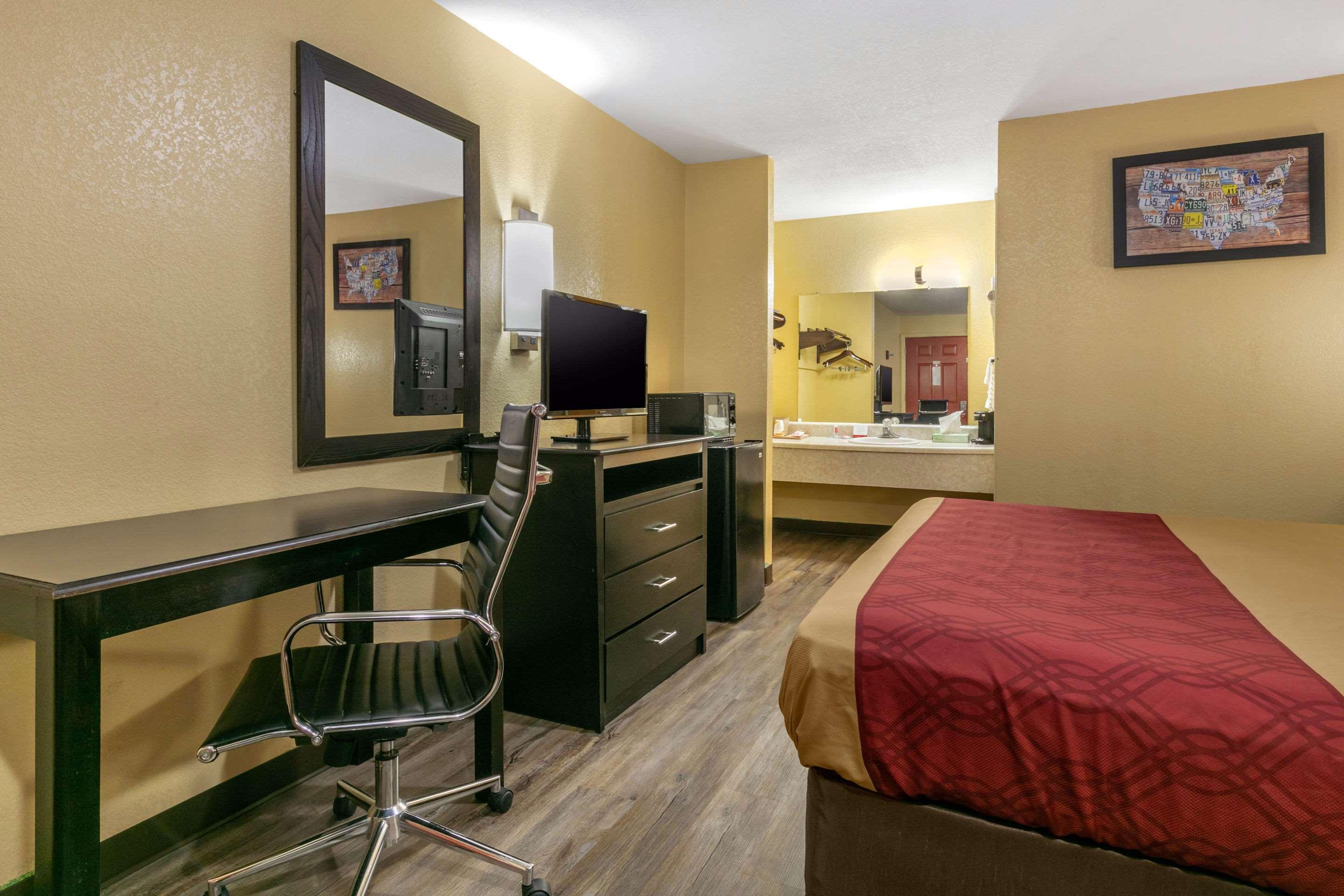 Econo Lodge Jonesboro Luaran gambar