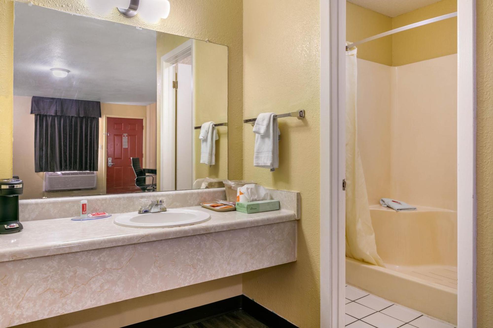 Econo Lodge Jonesboro Luaran gambar