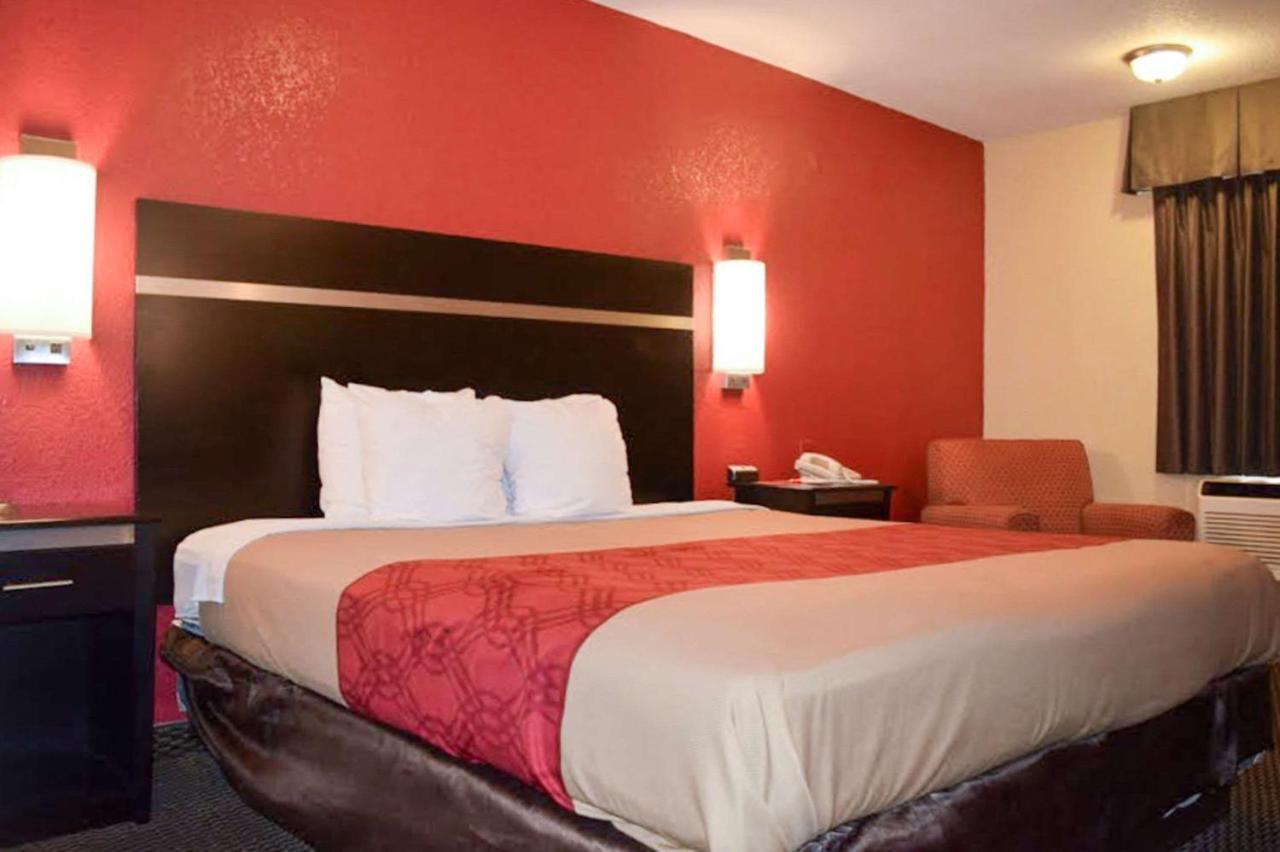 Econo Lodge Jonesboro Luaran gambar